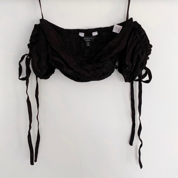 Chrissy Tegan X revolve cropped matcha top - Picture 8 of 8